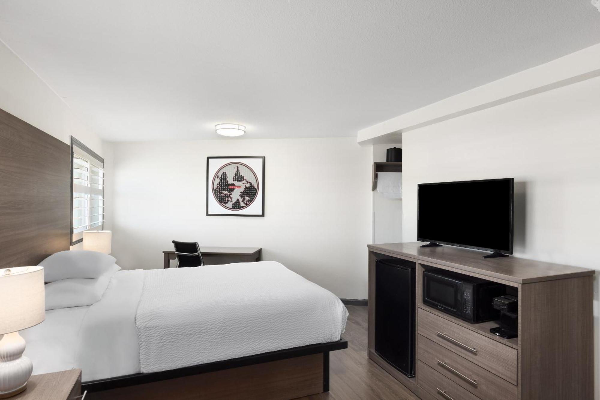 Мотель Ramada By Wyndham Medford Airport North Екстер'єр фото